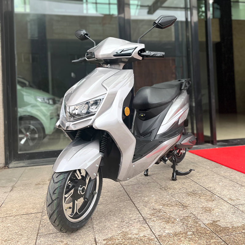 EEC Electric Scooters Dual Motor 2600W 72V20A Lead-acid Battery Electric Scooters for Adults Electric Cross Motorcycle