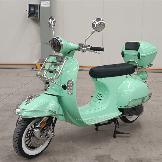 Classical Powerful Scooter 125 Cc Gasoline Gas Scooter 80km/h Max Speed 5.7L Motorcycle
